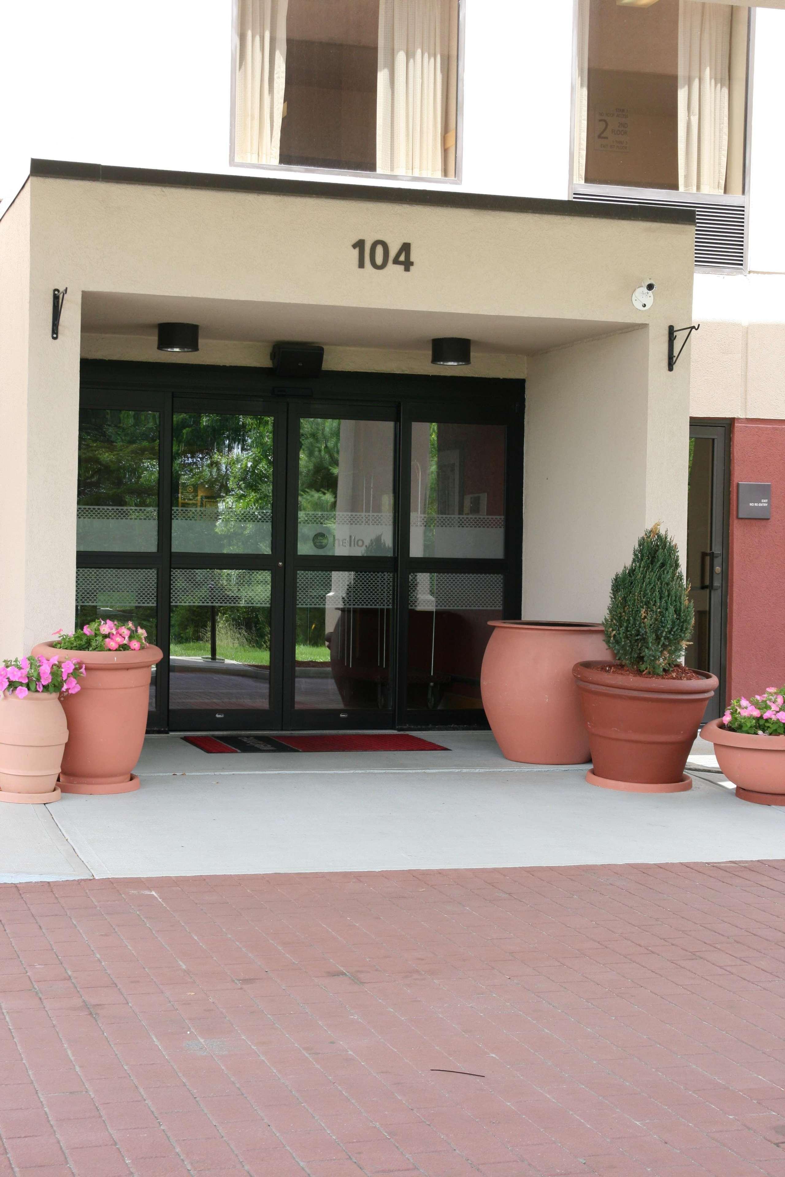 Hampton Inn Уайт-Ривер-Джанкшн Экстерьер фото