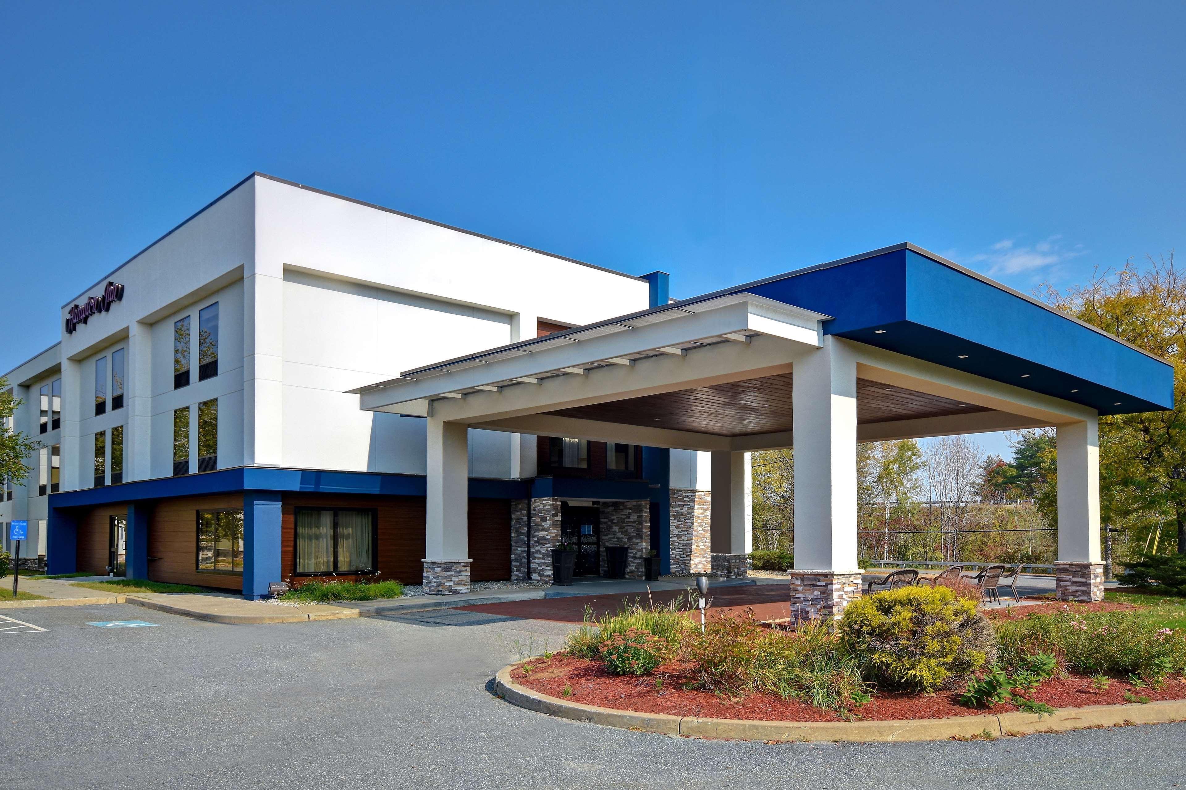 Hampton Inn Уайт-Ривер-Джанкшн Экстерьер фото